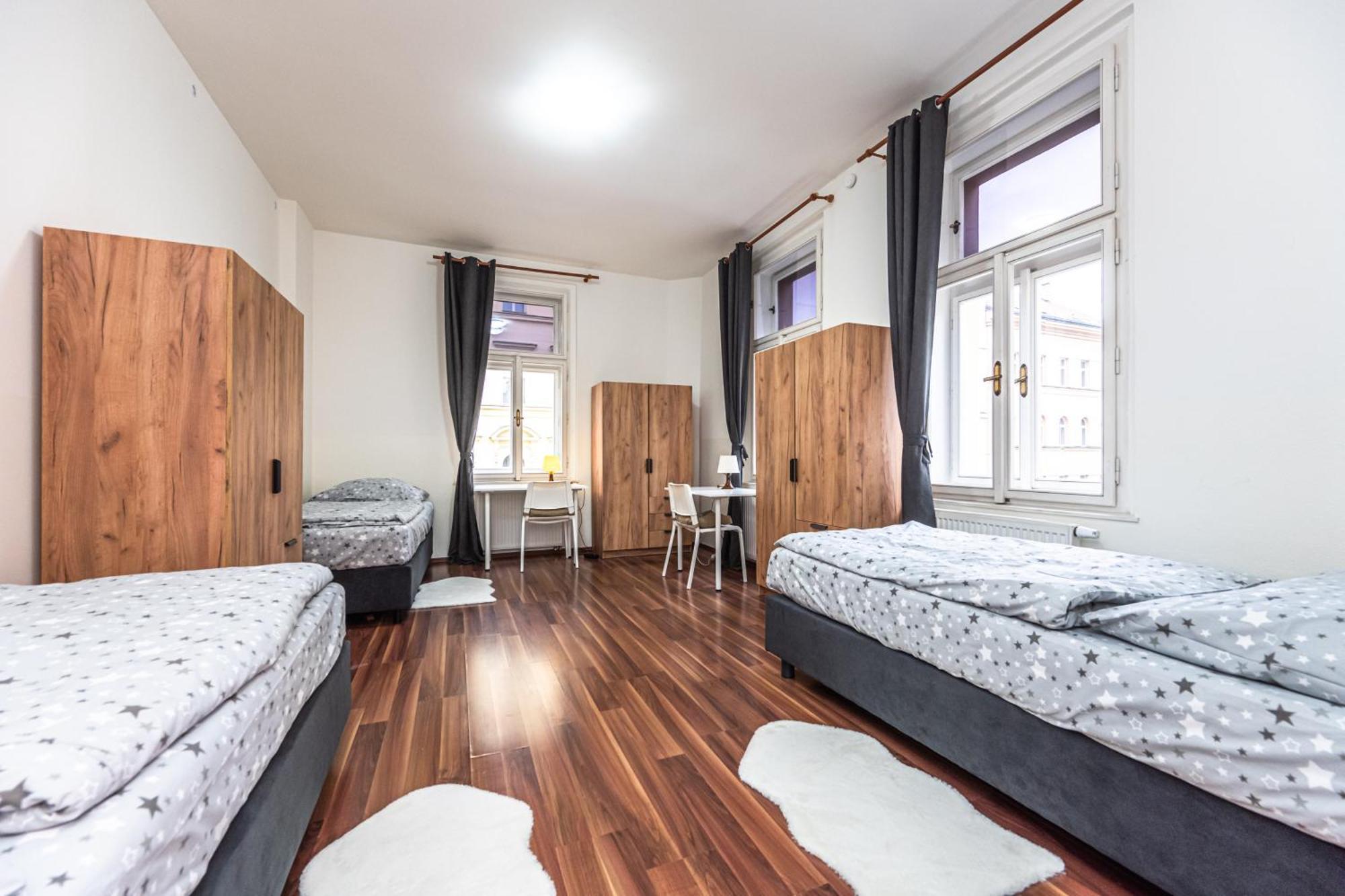 Apartments Kamenicka 23 プラハ エクステリア 写真