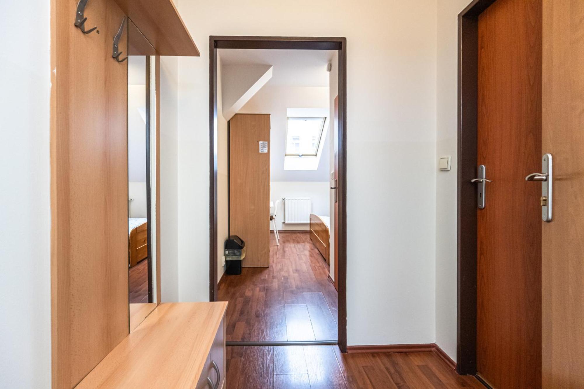 Apartments Kamenicka 23 プラハ エクステリア 写真