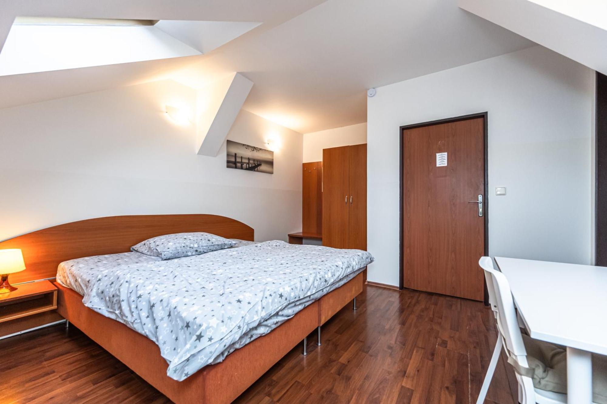 Apartments Kamenicka 23 プラハ エクステリア 写真