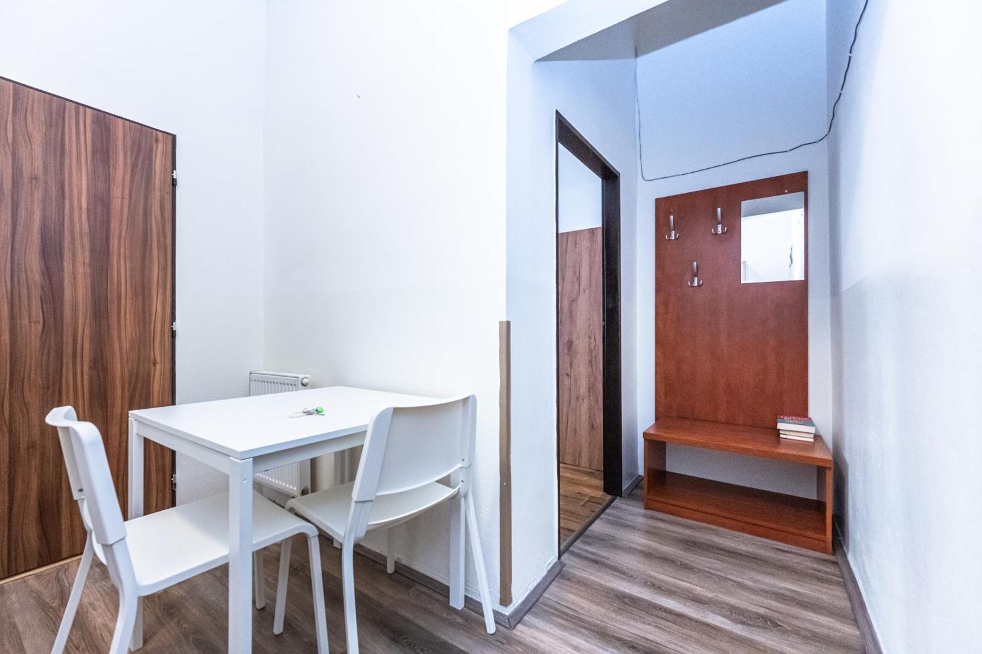 Apartments Kamenicka 23 プラハ エクステリア 写真